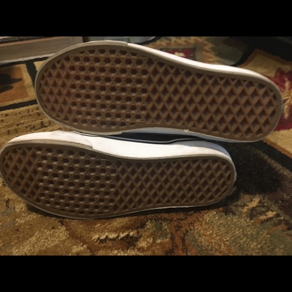 COPY - Vans high too navy blue size 6.5 ( womens 8) - Picture 5 of 8